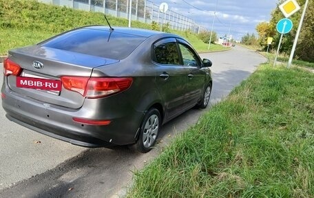 KIA Rio III рестайлинг, 2016 год, 590 000 рублей, 2 фотография