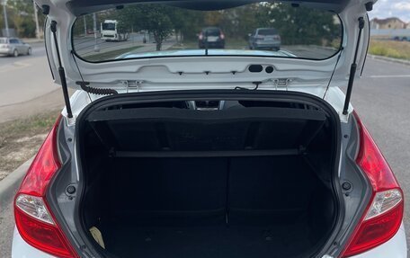 Hyundai Solaris II рестайлинг, 2015 год, 1 100 000 рублей, 9 фотография