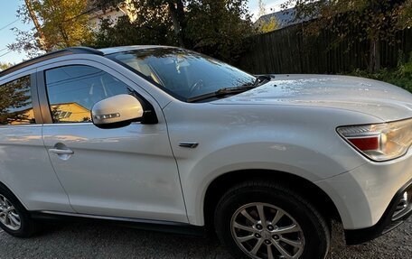 Mitsubishi ASX I рестайлинг, 2011 год, 1 000 000 рублей, 5 фотография