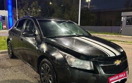 Chevrolet Cruze II, 2011 год, 630 000 рублей, 2 фотография