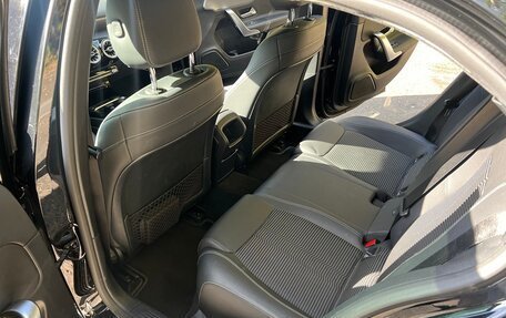 Mercedes-Benz A-Класс, 2018 год, 2 990 000 рублей, 14 фотография
