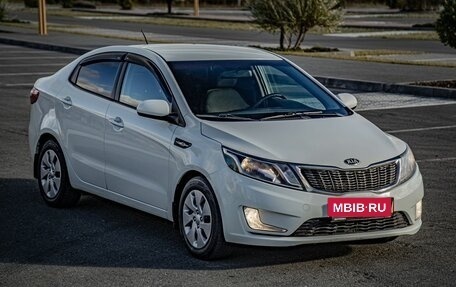 KIA Rio III рестайлинг, 2014 год, 618 000 рублей, 2 фотография