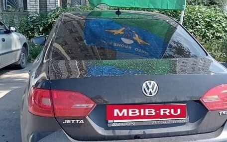 Volkswagen Jetta VI, 2013 год, 1 030 000 рублей, 4 фотография