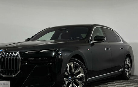 BMW 7 серия, 2023 год, 10 900 000 рублей, 32 фотография
