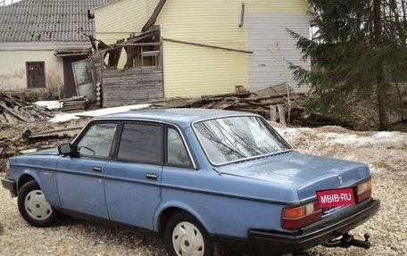 Volvo 240 Series, 1987 год, 350 000 рублей, 10 фотография