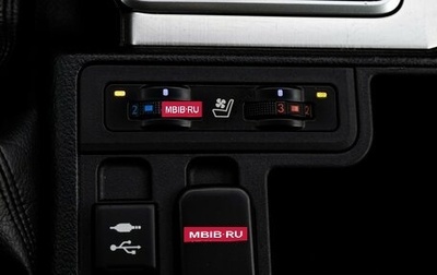 Toyota Land Cruiser Prado 150 рестайлинг 2, 2019 год, 4 725 000 рублей, 1 фотография