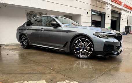 BMW 5 серия, 2021 год, 5 999 000 рублей, 14 фотография