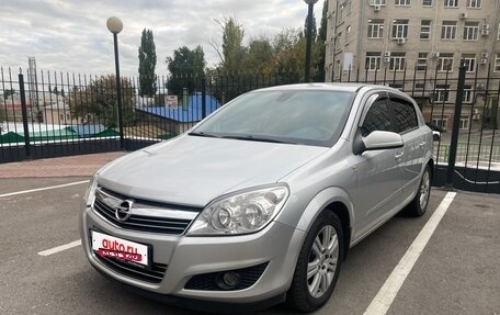 Opel Astra H, 2008 год, 665 000 рублей, 3 фотография