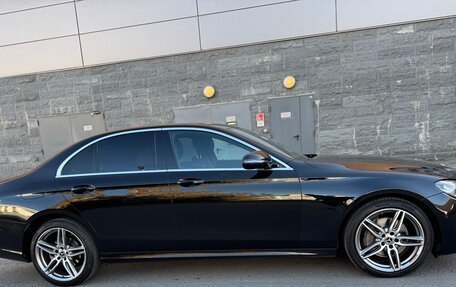 Mercedes-Benz E-Класс, 2020 год, 3 995 000 рублей, 10 фотография