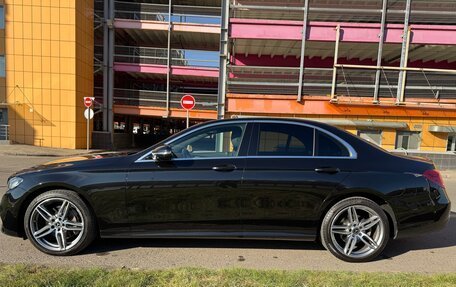Mercedes-Benz E-Класс, 2020 год, 3 995 000 рублей, 5 фотография
