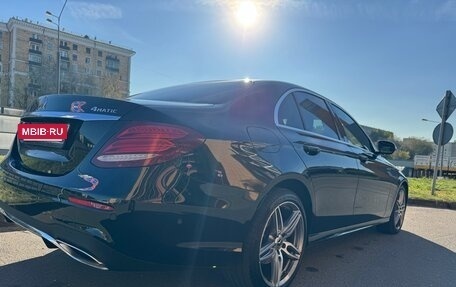 Mercedes-Benz E-Класс, 2020 год, 3 995 000 рублей, 8 фотография