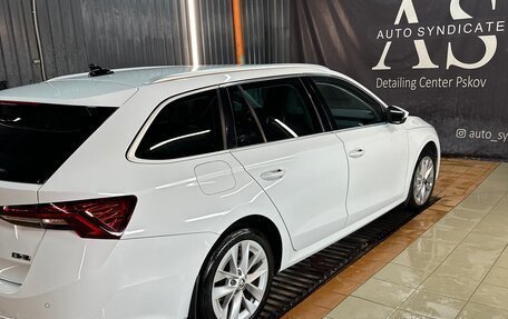 Skoda Octavia IV, 2021 год, 2 100 000 рублей, 4 фотография