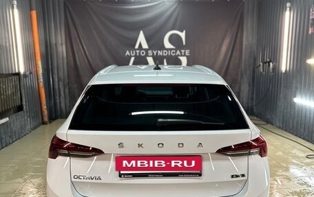 Skoda Octavia IV, 2021 год, 2 100 000 рублей, 5 фотография