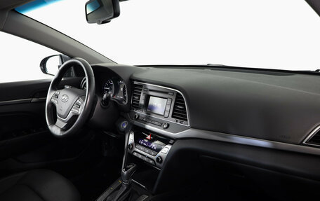 Hyundai Elantra VI рестайлинг, 2018 год, 1 799 000 рублей, 11 фотография