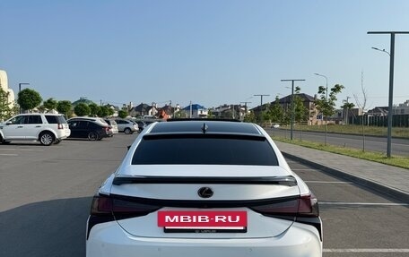 Lexus ES VII, 2019 год, 4 500 000 рублей, 7 фотография