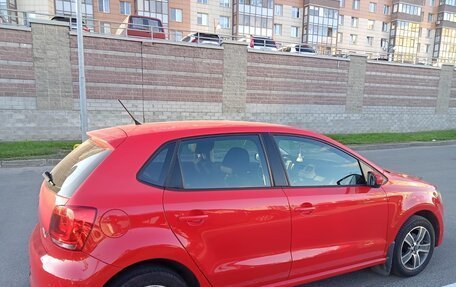 Volkswagen Polo VI (EU Market), 2011 год, 680 000 рублей, 3 фотография