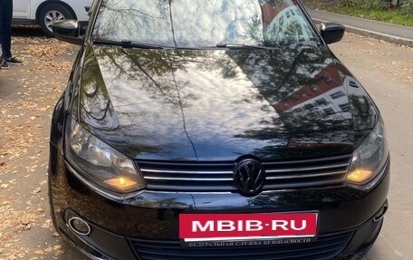 Volkswagen Polo VI (EU Market), 2014 год, 850 000 рублей, 10 фотография