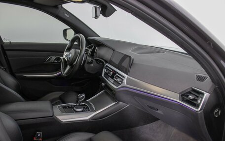 BMW 3 серия, 2019 год, 3 680 000 рублей, 9 фотография
