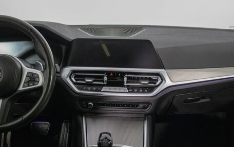 BMW 3 серия, 2019 год, 3 680 000 рублей, 14 фотография