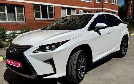 Lexus RX IV рестайлинг, 2017 год, 3 680 000 рублей, 6 фотография