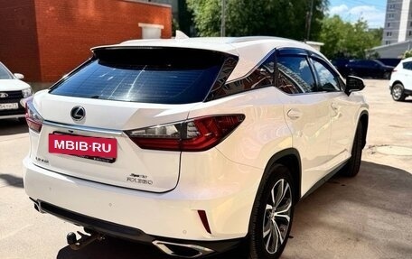 Lexus RX IV рестайлинг, 2017 год, 3 680 000 рублей, 8 фотография