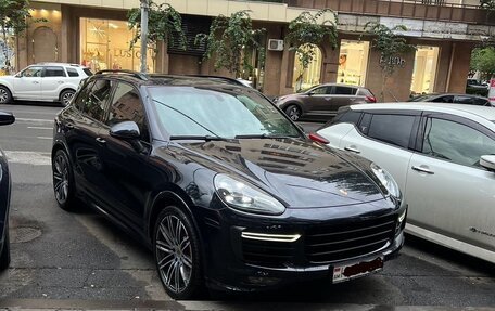 Porsche Cayenne III, 2017 год, 3 670 000 рублей, 2 фотография