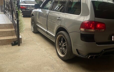 Volkswagen Touareg III, 2003 год, 750 000 рублей, 4 фотография