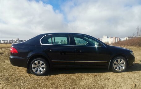 Skoda Superb III рестайлинг, 2011 год, 950 000 рублей, 7 фотография