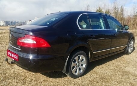 Skoda Superb III рестайлинг, 2011 год, 950 000 рублей, 6 фотография
