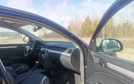 Skoda Superb III рестайлинг, 2011 год, 950 000 рублей, 11 фотография