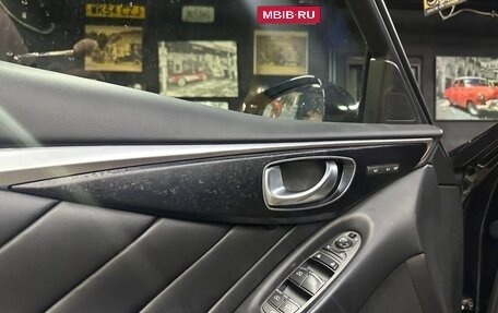 Infiniti Q50 I рестайлинг, 2017 год, 2 450 000 рублей, 22 фотография