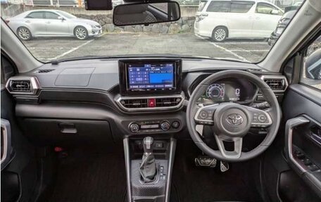 Toyota Raize I, 2021 год, 1 140 000 рублей, 10 фотография
