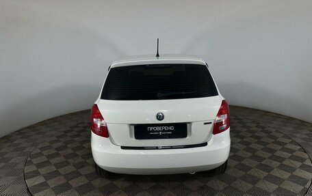 Skoda Fabia II, 2012 год, 470 000 рублей, 2 фотография