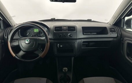 Skoda Fabia II, 2012 год, 470 000 рублей, 6 фотография
