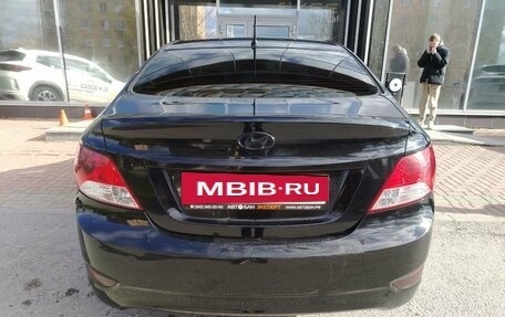 Hyundai Solaris II рестайлинг, 2013 год, 675 000 рублей, 7 фотография