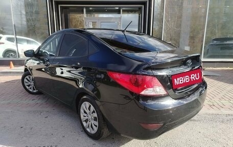 Hyundai Solaris II рестайлинг, 2013 год, 675 000 рублей, 8 фотография