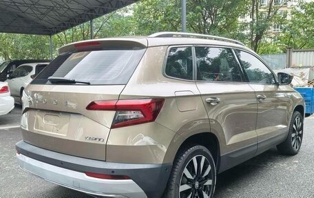 Skoda Karoq I, 2021 год, 1 645 000 рублей, 6 фотография