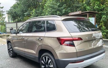 Skoda Karoq I, 2021 год, 1 645 000 рублей, 4 фотография