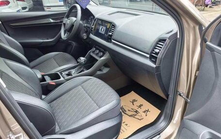 Skoda Karoq I, 2021 год, 1 645 000 рублей, 8 фотография