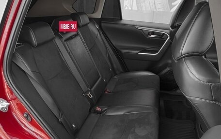Toyota RAV4, 2021 год, 3 999 000 рублей, 7 фотография