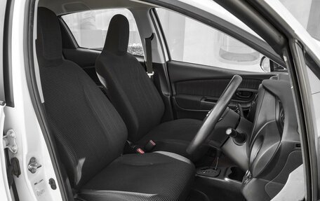 Toyota Vitz, 2019 год, 1 129 000 рублей, 10 фотография