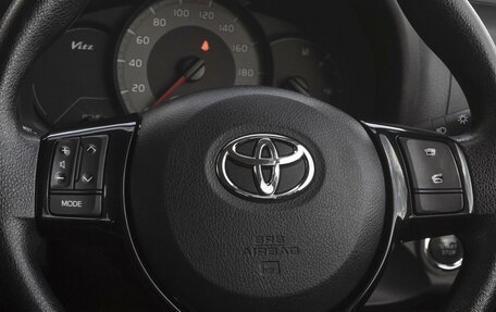 Toyota Vitz, 2019 год, 1 129 000 рублей, 16 фотография