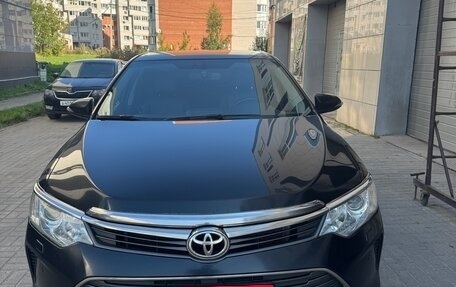 Toyota Camry, 2015 год, 1 740 000 рублей, 2 фотография