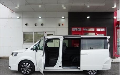 Honda Stepwgn, 2022 год, 1 913 027 рублей, 5 фотография