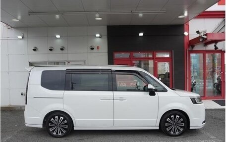 Honda Stepwgn, 2022 год, 1 913 027 рублей, 10 фотография