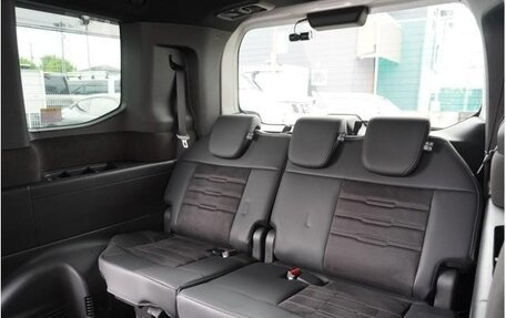 Honda Stepwgn, 2022 год, 2 070 000 рублей, 6 фотография