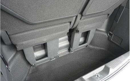 Honda Stepwgn, 2022 год, 2 070 000 рублей, 17 фотография