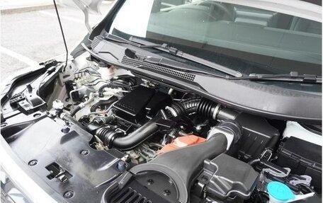 Honda Stepwgn, 2022 год, 2 070 000 рублей, 37 фотография