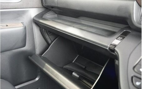 Honda Stepwgn, 2022 год, 2 070 000 рублей, 33 фотография