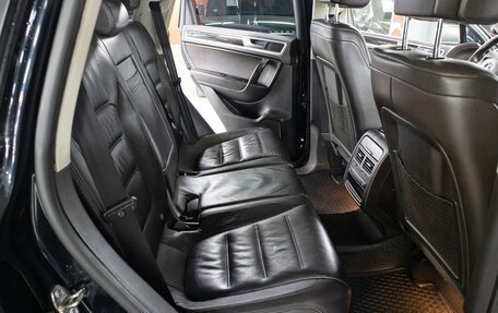 Volkswagen Touareg III, 2017 год, 2 249 000 рублей, 11 фотография